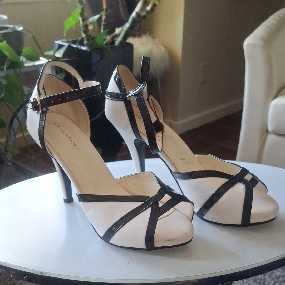 Chic Black and Cream Strappy Heels